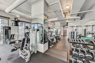 2 E Erie St, Chicago, IL 60611 - Photo 40