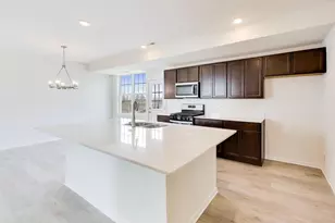 1001 Celebration Drive, Aurora, IL 60504 - Photo 10
