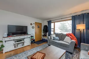 1430 Park Ave, Winthrop Harbor, IL 60096 - Photo 6