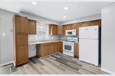 1856 E Notre Dame Street, Kankakee, IL 60901 - Photo 4