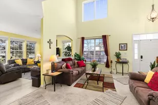 10003 Cummings St, Huntley, IL 60142 - Photo 6