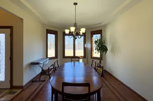 9030 Elm Ave, Burr Ridge, IL 60527 - Photo 6