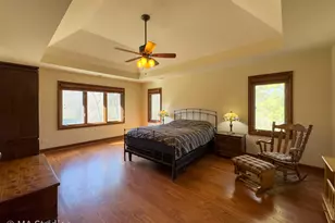 9030 Elm Ave, Burr Ridge, IL 60527 - Photo 34