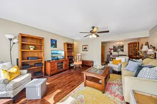 1025 Randolph St, Oak Park, IL 60302 - Photo 4