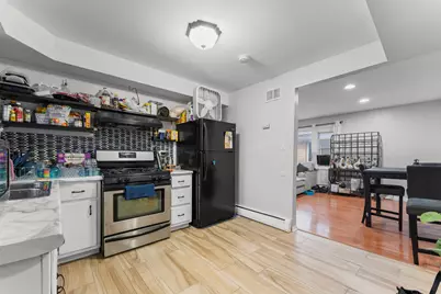 5121 W Diversey Avenue #3S, Chicago, IL 60639 - Photo 2