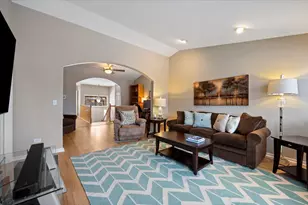 132 Meredith Ln, Streamwood, IL 60107 - Photo 14