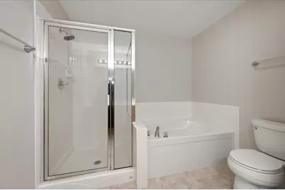 132 Meredith Lane, Streamwood, IL 60107 - Photo 16