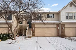 132 Meredith Ln, Streamwood, IL 60107 - Photo 1