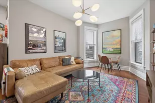 2921 N Halsted St, Chicago, IL 60657 - Photo 2