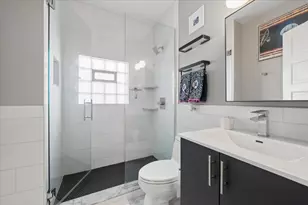 2921 N Halsted St, Chicago, IL 60657 - Photo 14