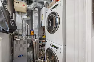 2921 N Halsted St, Chicago, IL 60657 - Photo 18