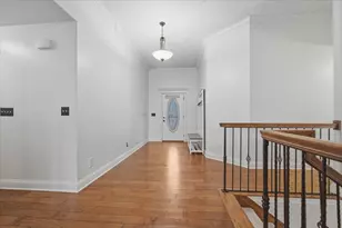 10 Timbers Ct, Bloomington, IL 61701 - Photo 4