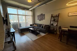 1000 W Adams St, Chicago, IL 60607 - Photo 2