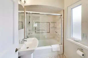 9433 Crawford Ave, Evanston, IL 60203 - Photo 22