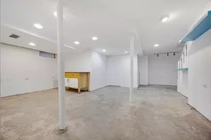 9429 S Oakley Ave, Chicago, IL 60643 - Photo 18