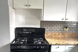 1247 Victoria Ave, North Chicago, IL 60064 - Photo 8