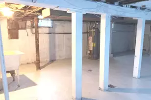 1247 Victoria Ave, North Chicago, IL 60064 - Photo 14