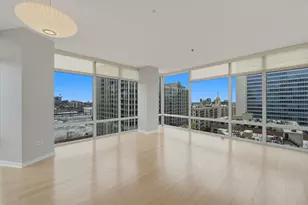 510 W Erie Street NW, Chicago, IL 60654 - Photo 8