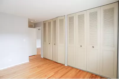 2828 N Cambridge Avenue #427, Chicago, IL 60657 - Photo 10