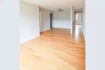 2828 N Cambridge Avenue #427, Chicago, IL 60657 - Photo 4