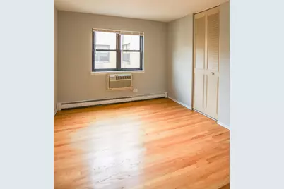 2828 N Cambridge Avenue #427, Chicago, IL 60657 - Photo 8