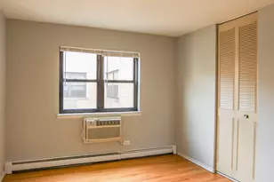 2828 N Cambridge Ave, Chicago, IL 60657 - Photo 8