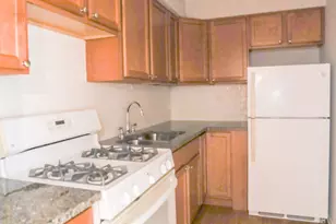 2828 N Cambridge Ave, Chicago, IL 60657 - Photo 2