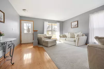 10558 Yellowstone Drive, Huntley, IL 60142 - Photo 2