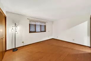 938 Duvall Dr, Woodstock, IL 60098 - Photo 12