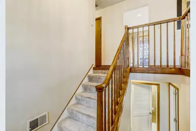 4175 Victoria Drive, Hoffman Estates, IL 60192 - Photo 2