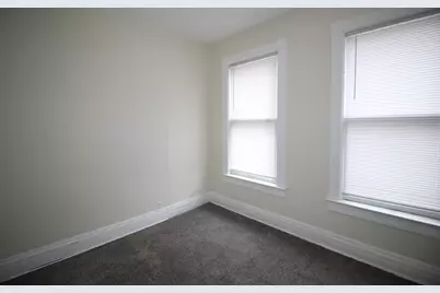 12814 Greenwood Avenue, Blue Island, IL 60406 - Photo 8