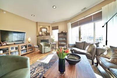 7934 W Grand Avenue #2W, Elmwood Park, IL 60707 - Photo 4