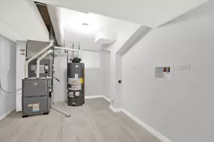 6513 S Mozart St, Chicago, IL 60629 - Photo 26