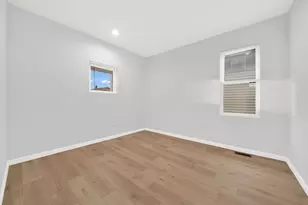 6513 S Mozart St, Chicago, IL 60629 - Photo 18