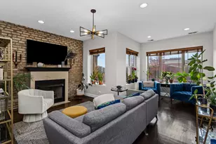 4944 N Spaulding Ave, Chicago, IL 60625 - Photo 2