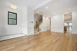 1228 W Wellington Ave, Chicago, IL 60657 - Photo 8