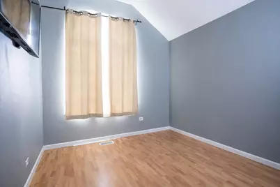 2183 Colorado Avenue #4, Elgin, IL 60123 - Photo 12