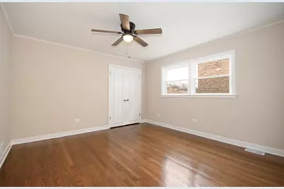 9137 S Justine Street, Chicago, IL 60620 - Photo 8