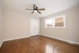 9137 S Justine St, Chicago, IL 60620 - Photo 8