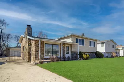 434 S Yale Avenue, Addison, IL 60101 - Photo 2