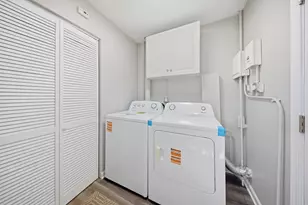 222 Park Dr, Joliet, IL 60436 - Photo 8