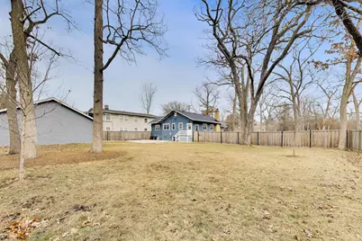 2480 Saint Johns Avenue, Highland Park, IL 60035 - Photo 4