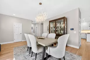 41W716 Hunters Hill Dr, Saint Charles, IL 60175 - Photo 14