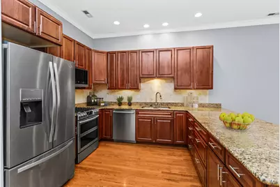 3228 N Sheffield Avenue #2, Chicago, IL 60657 - Photo 4