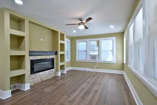 340 Pine St, Joliet, IL 60435 - Photo 8