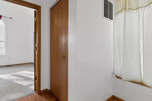 2753 W Adams St, Chicago, IL 60612 - Photo 12