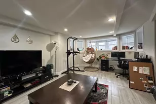 2524 W Superior St, Chicago, IL 60612 - Photo 2