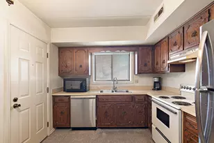 2815 Glenwood Lansing Rd, Lynwood, IL 60411 - Photo 8