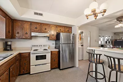 2815 Glenwood Lansing Road #106, Lynwood, IL 60411 - Photo 10