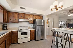 2815 Glenwood Lansing Rd, Lynwood, IL 60411 - Photo 10